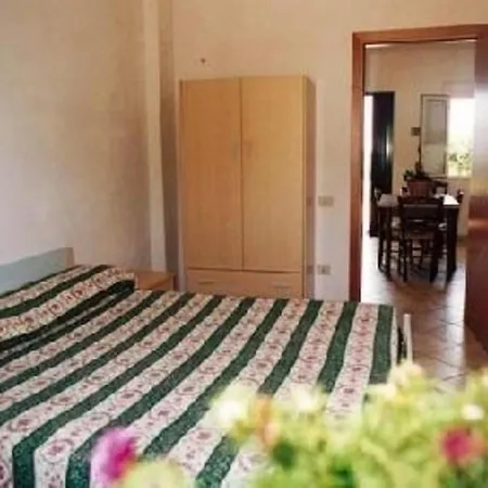 Ferienhaus Fuer 6 Personen Ca 55 Qm In Di Ricadi, Kalabrien Provinz Vibo Valentia * Santa Maria (Vibo Valentia)